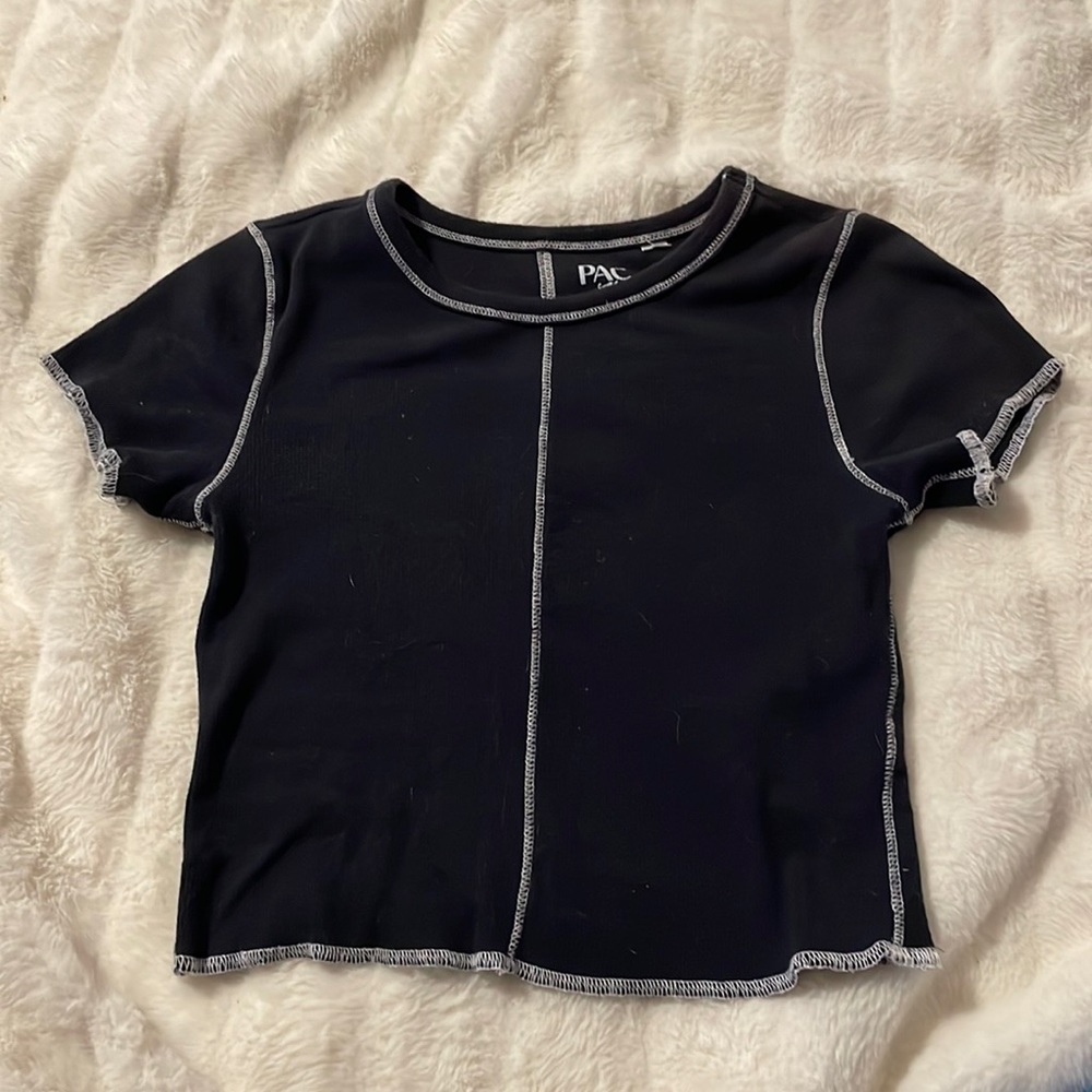 black crop top from pacsun size xs!